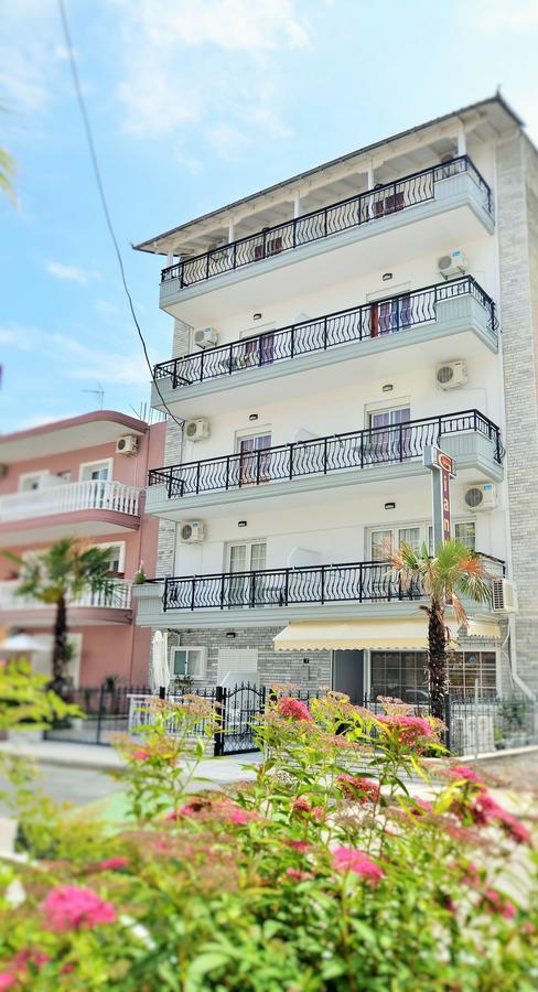 Giannis Hotel Paralia Katerinis Ngoại thất bức ảnh