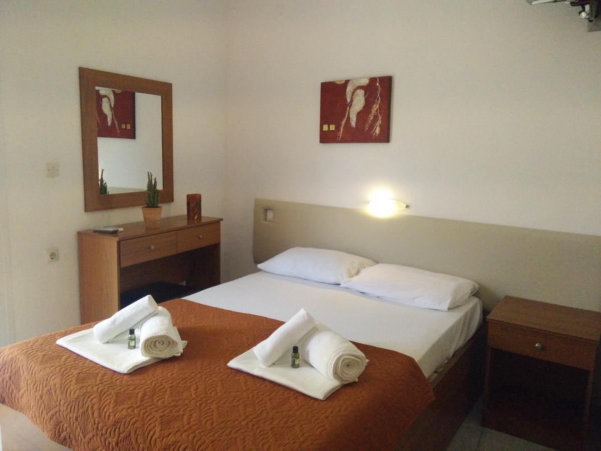 Giannis Hotel Paralia Katerinis Ngoại thất bức ảnh